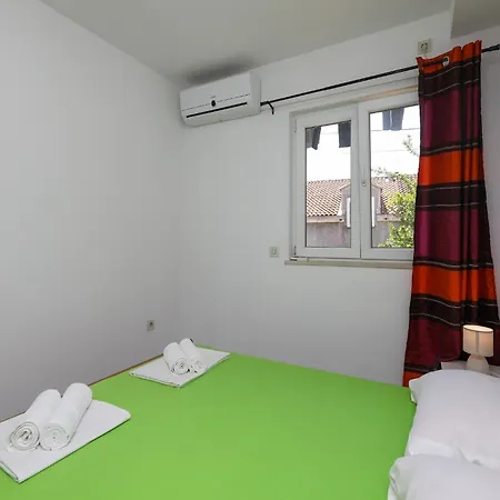 Apartment Brane - Studio Apartment Apartman Mokosica