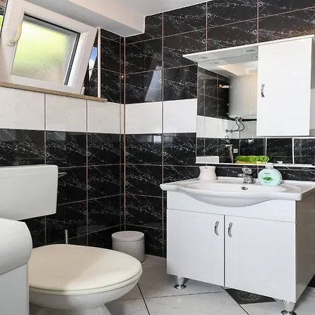 Apartment Brane - Studio Apartment Mokošica